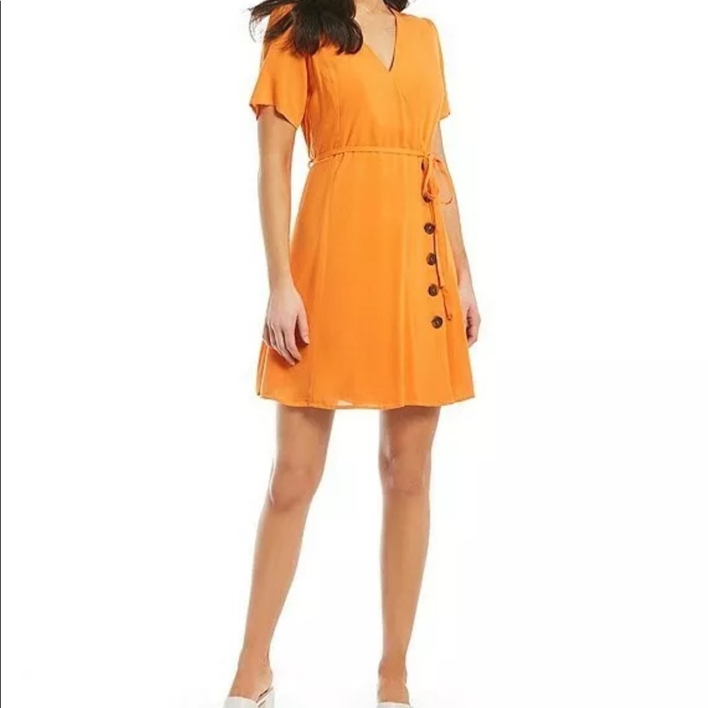 Short Sleeve Button Wrap Dress Size XS